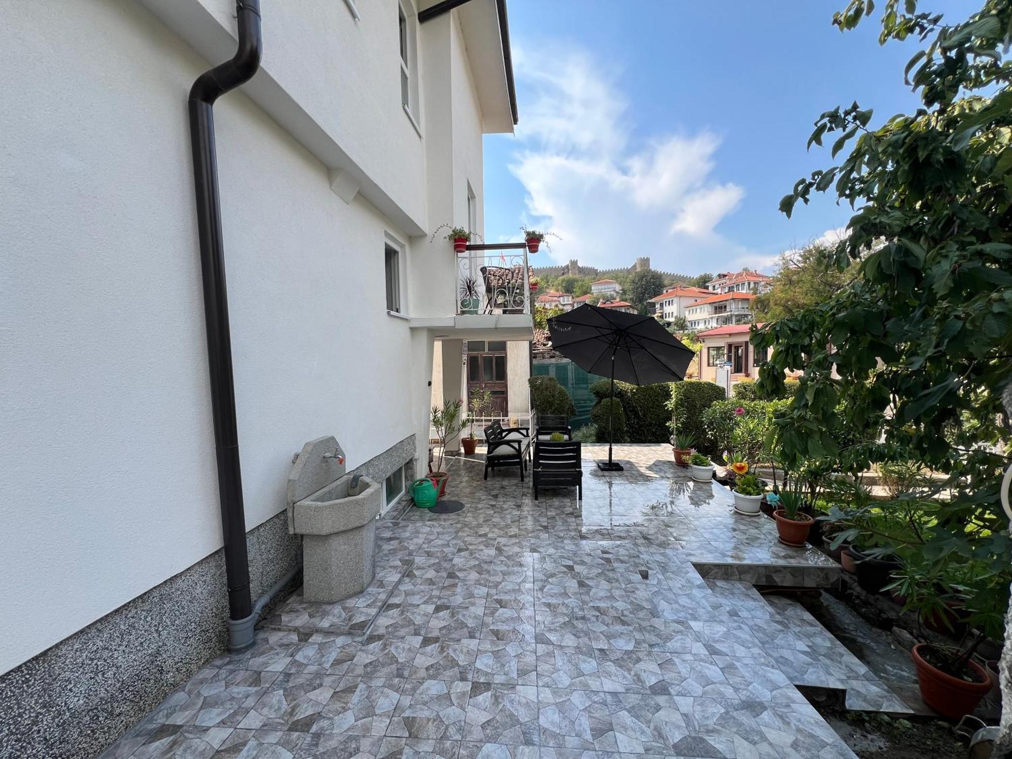 Апартамент Misa View *